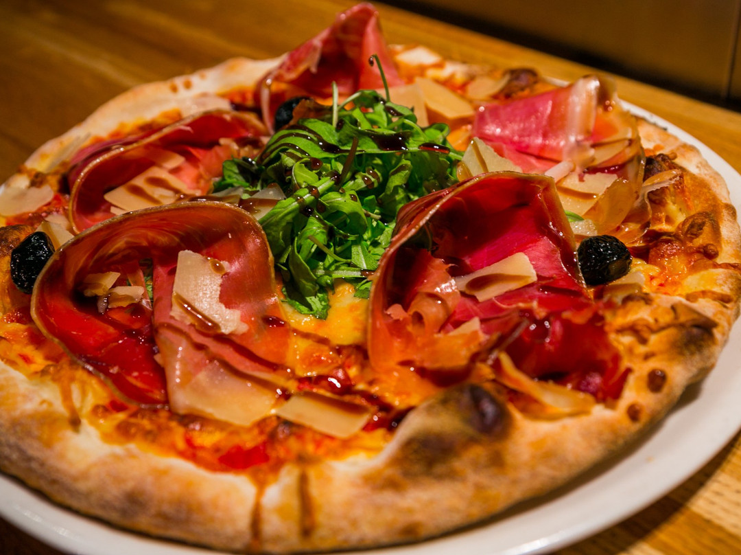 Roche-la-Moliere餐馆和美食-Globe