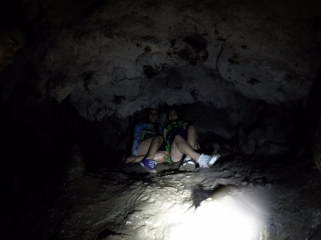 Cueva de los Aviones景点图片