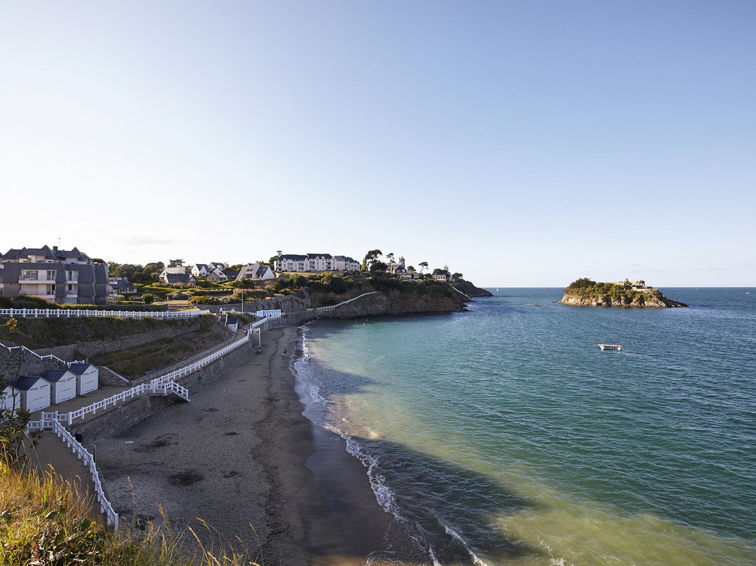 Plage de la Comtesse景点图片