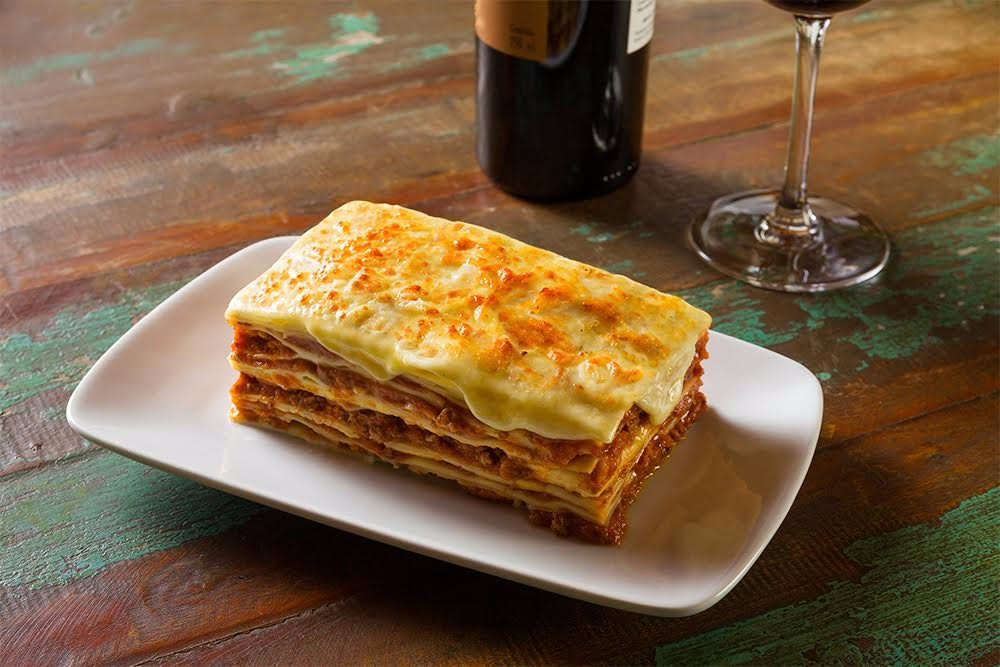 Bollogna Massas e Carnes