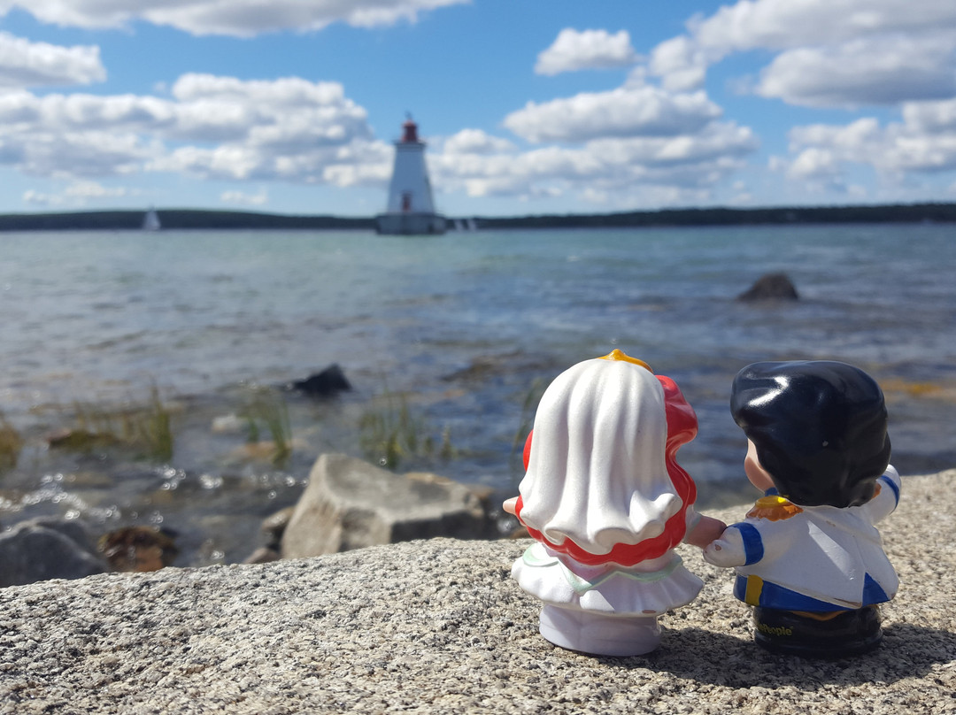 Sandy Point Lighthouse-Shelburne必去景点