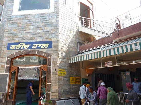 Gurudwara Tilla Baba Farid景点图片