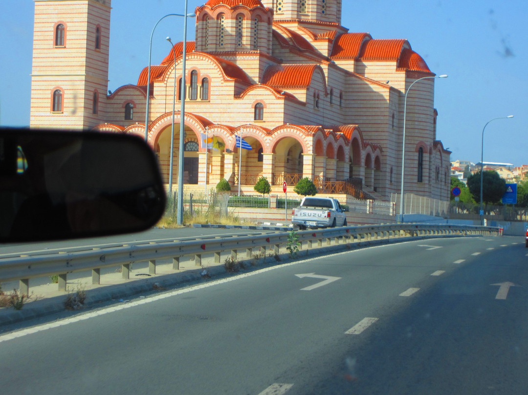 Sacred Temple of St. Arseniou Kappadokou And St. Paisiou Agioretou景点图片
