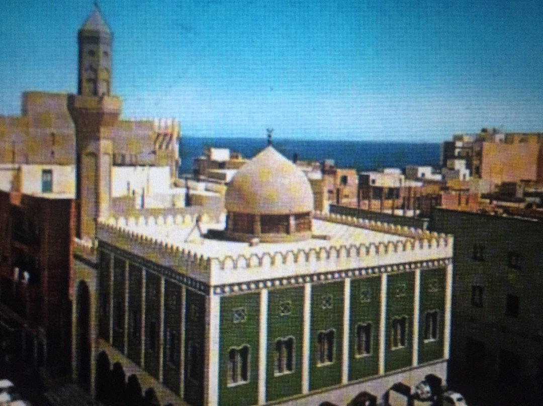 Omar Al-Mukhtar Mosque景点图片
