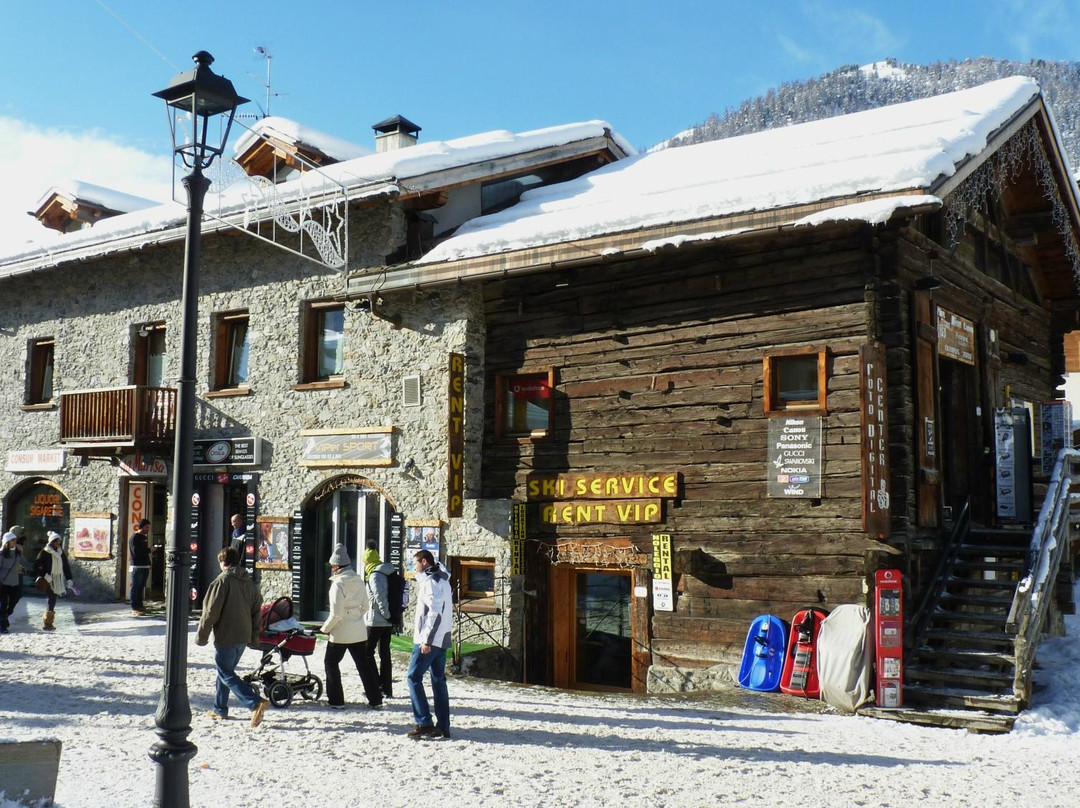 Rent Vip-利维尼奥必去景点