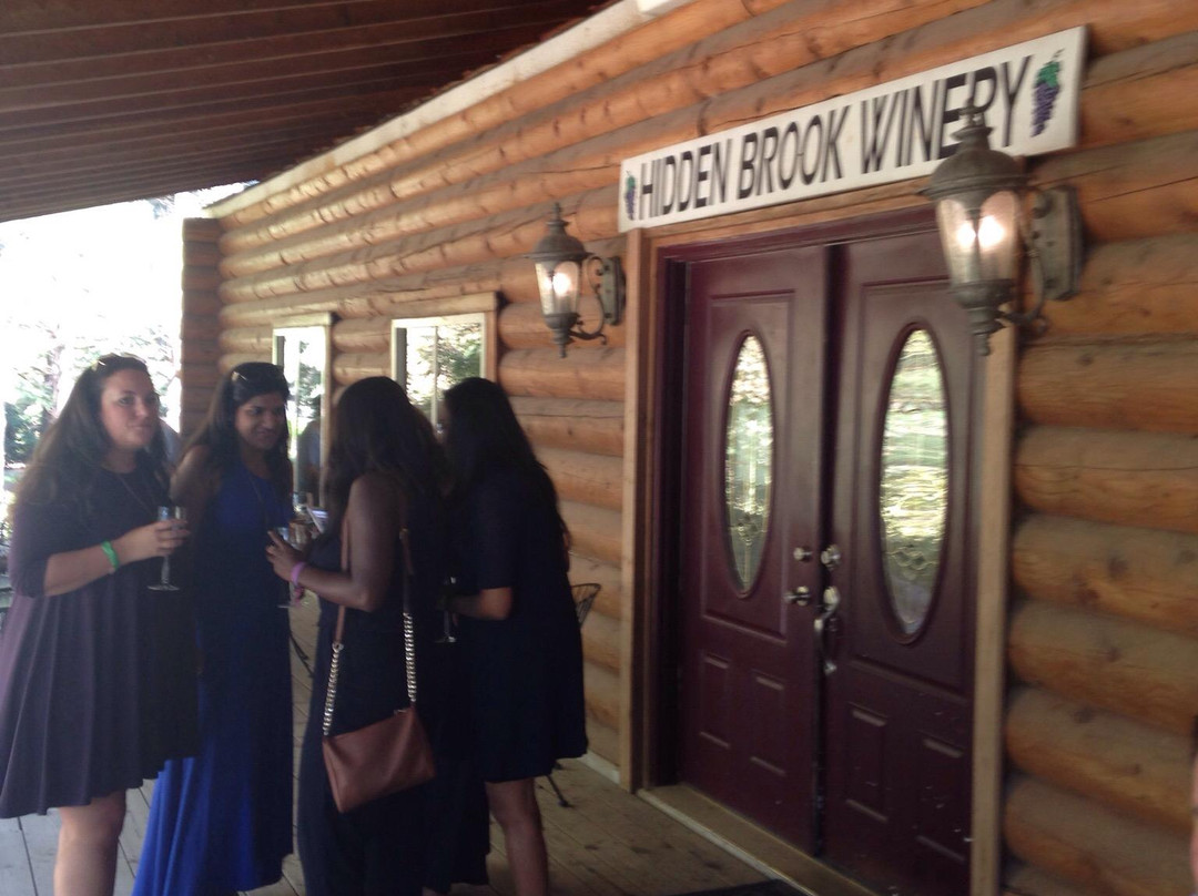 Hidden Brook Winery景点图片