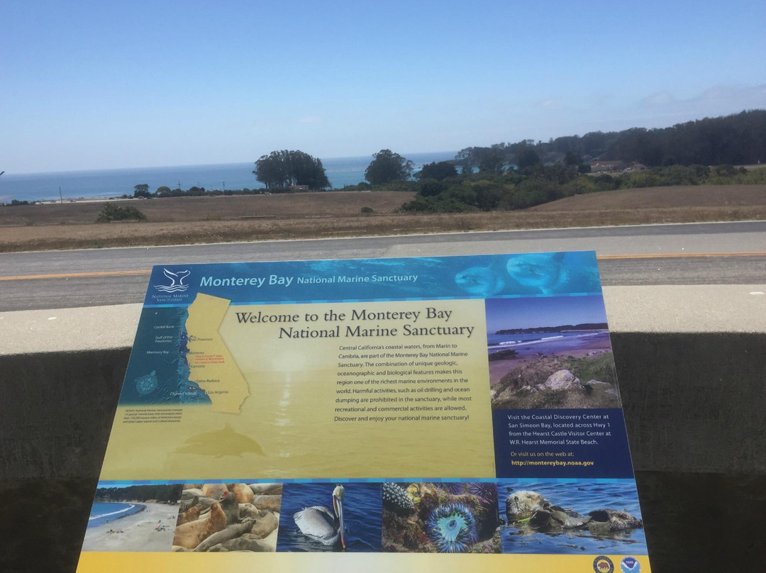 Coastal Discovery Center at San Simeon Bay (Monterey Bay National Marine Sanctuary)景点图片