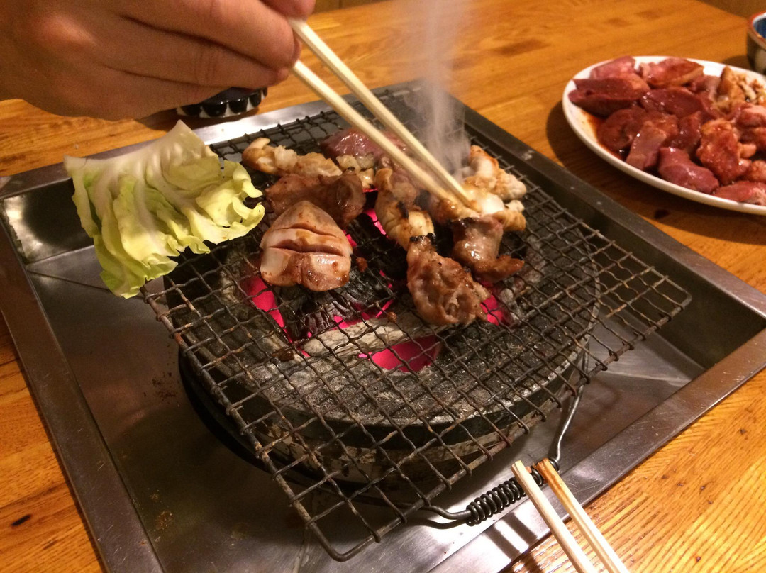 高砂ホルモンお花畑駅前