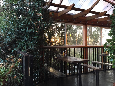 Sparky's Giant Burgers主图