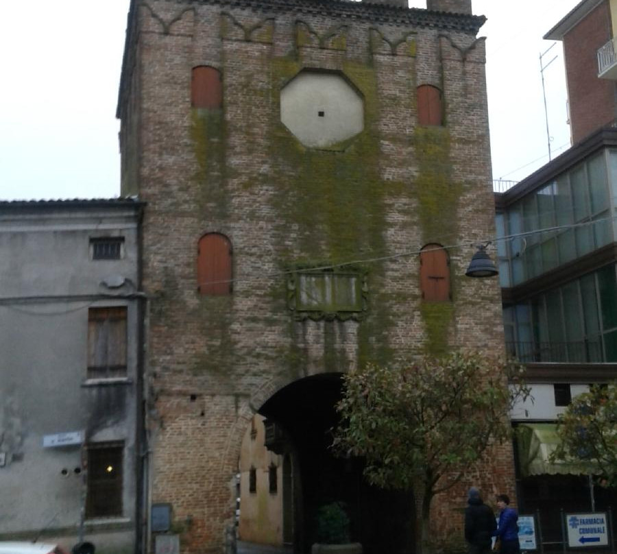 Porta San Bortolo-罗维戈必去景点