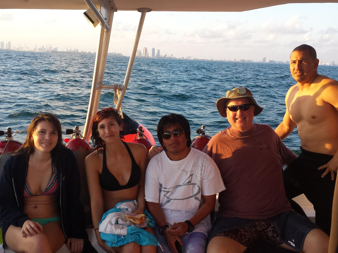 Tarpoon Lagoon Dive Center-迈阿密海滩必去景点