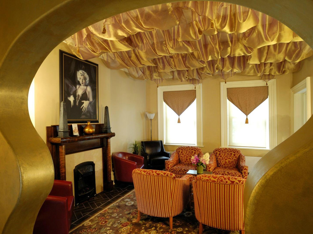 Sanctuary Day Spas-Newmarket必去景点