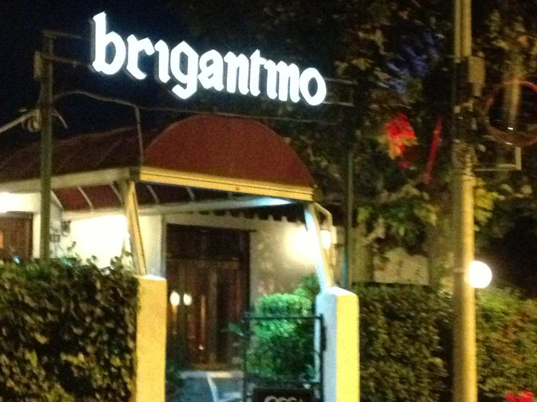 Borgo Grotta Gigante旅游攻略图片