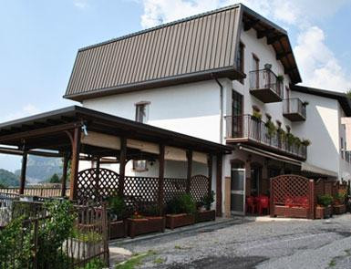 贝拉维斯塔比萨店及旅馆