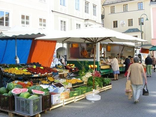Braunauer Wochenmarkt景点图片