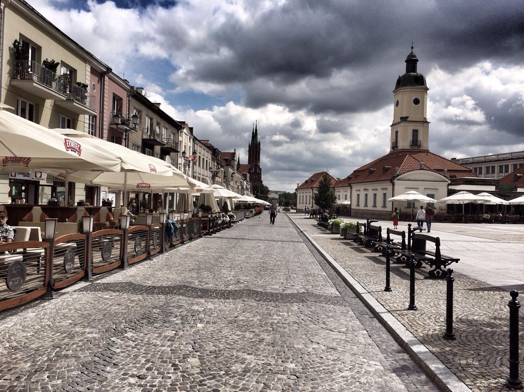 Kosciuszko Market Square-比亚韦斯托克必去景点