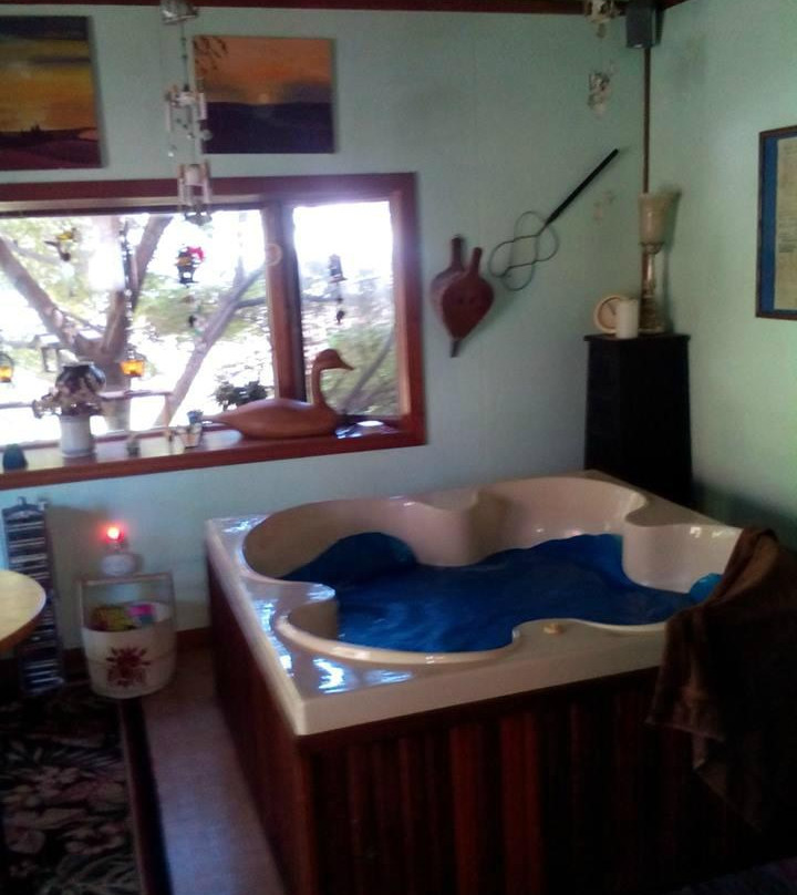 Lake Street Manor Bed & Breakfast主图