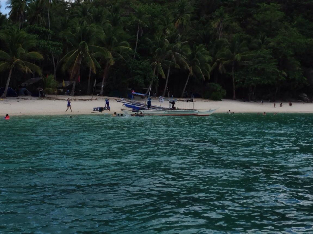 Puting Buhangin Island-Padre Burgos必去景点