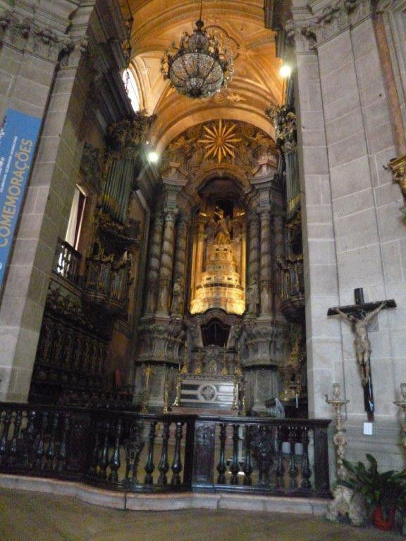 Clérigos Church景点图片