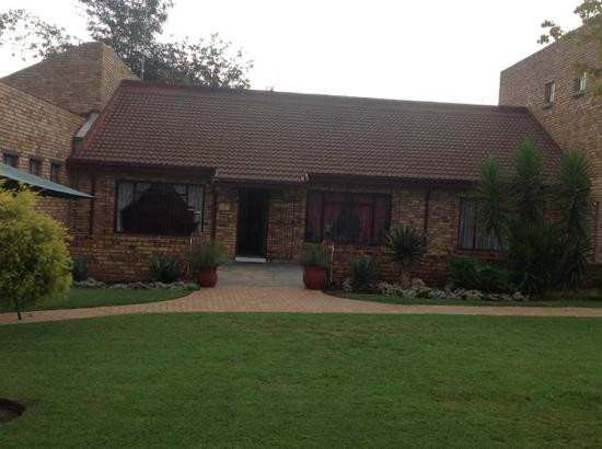The Lazy Grape Guest Lodge & Spa