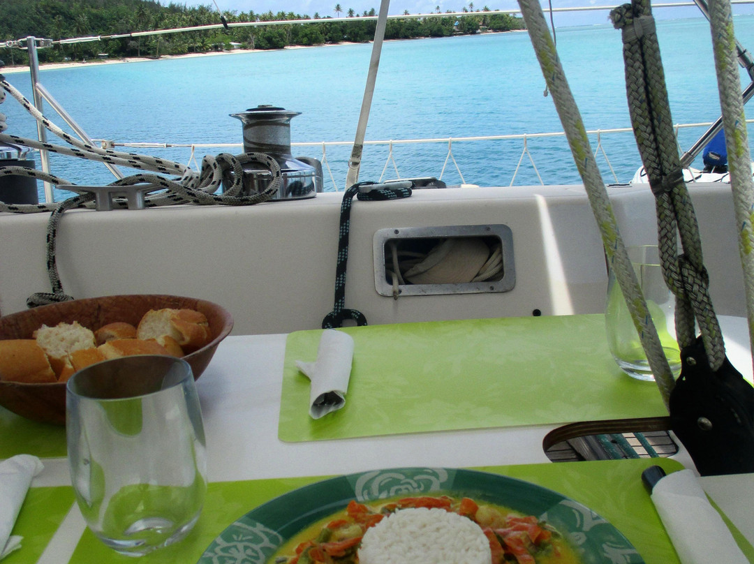 Tahiti Sailing Charter - Day Tours景点图片