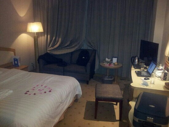 雅禾国际大酒店主图