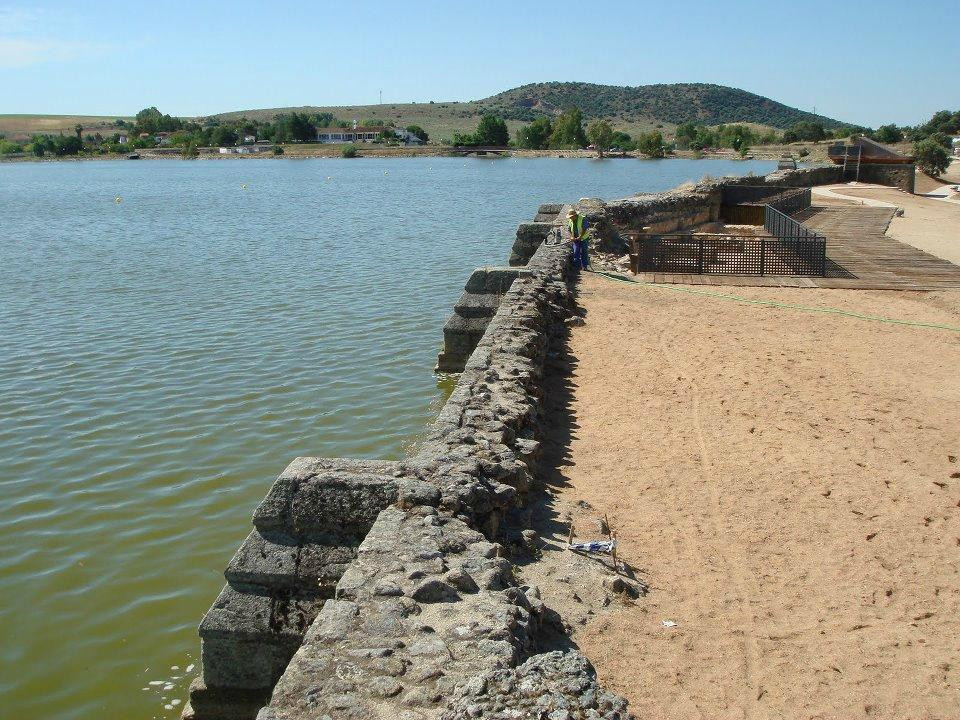 Presa Romana de Proserpina景点图片