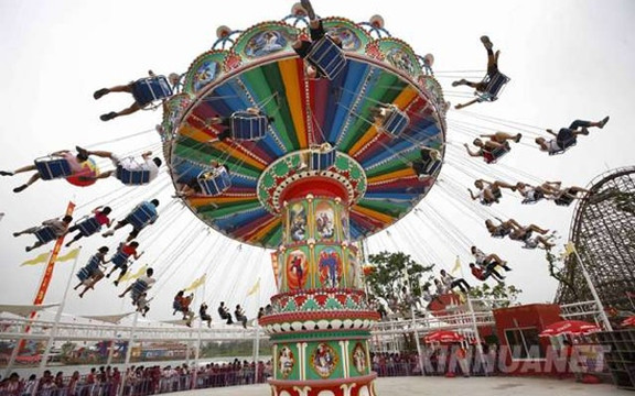 上海欢乐谷-上海市必去景点