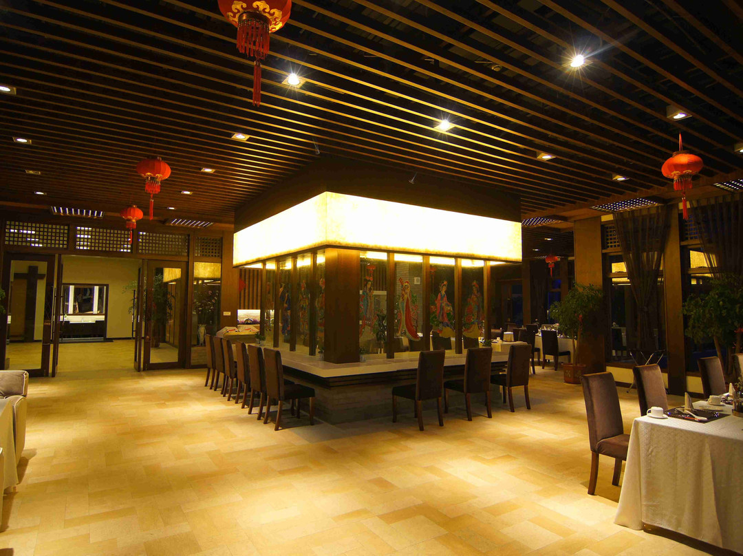 腾冲玉温泉酒店主图