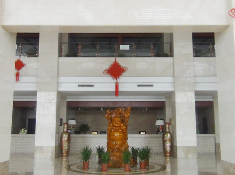 华悦凯旋大酒店主图