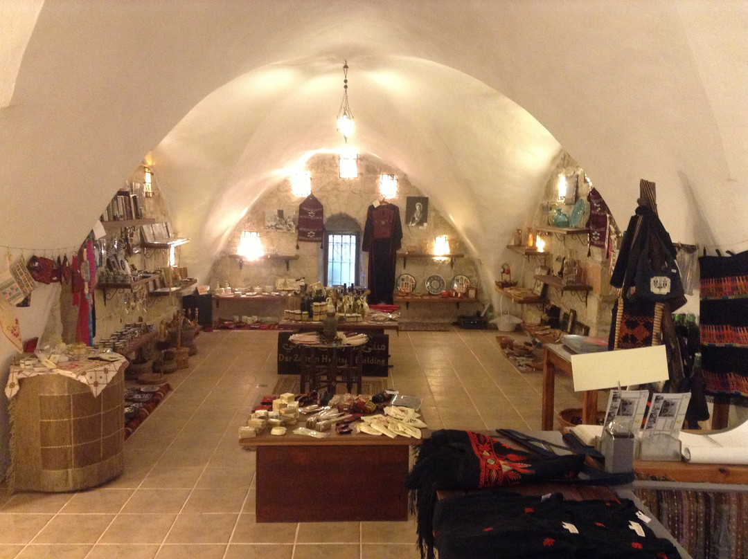 Dar Zahran Heritage Building-Ramallah必去景点