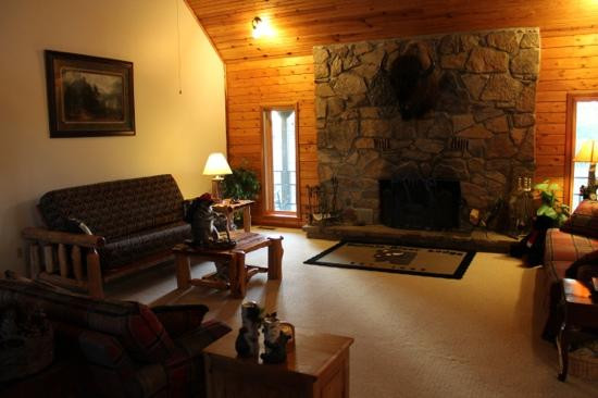 Buffalo River Lodge主图