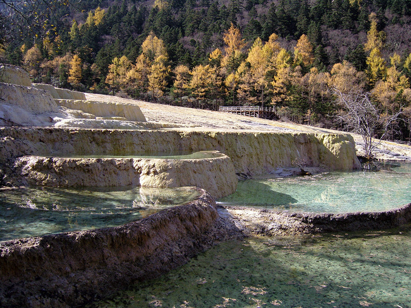 黄龙沟-松潘县必去景点