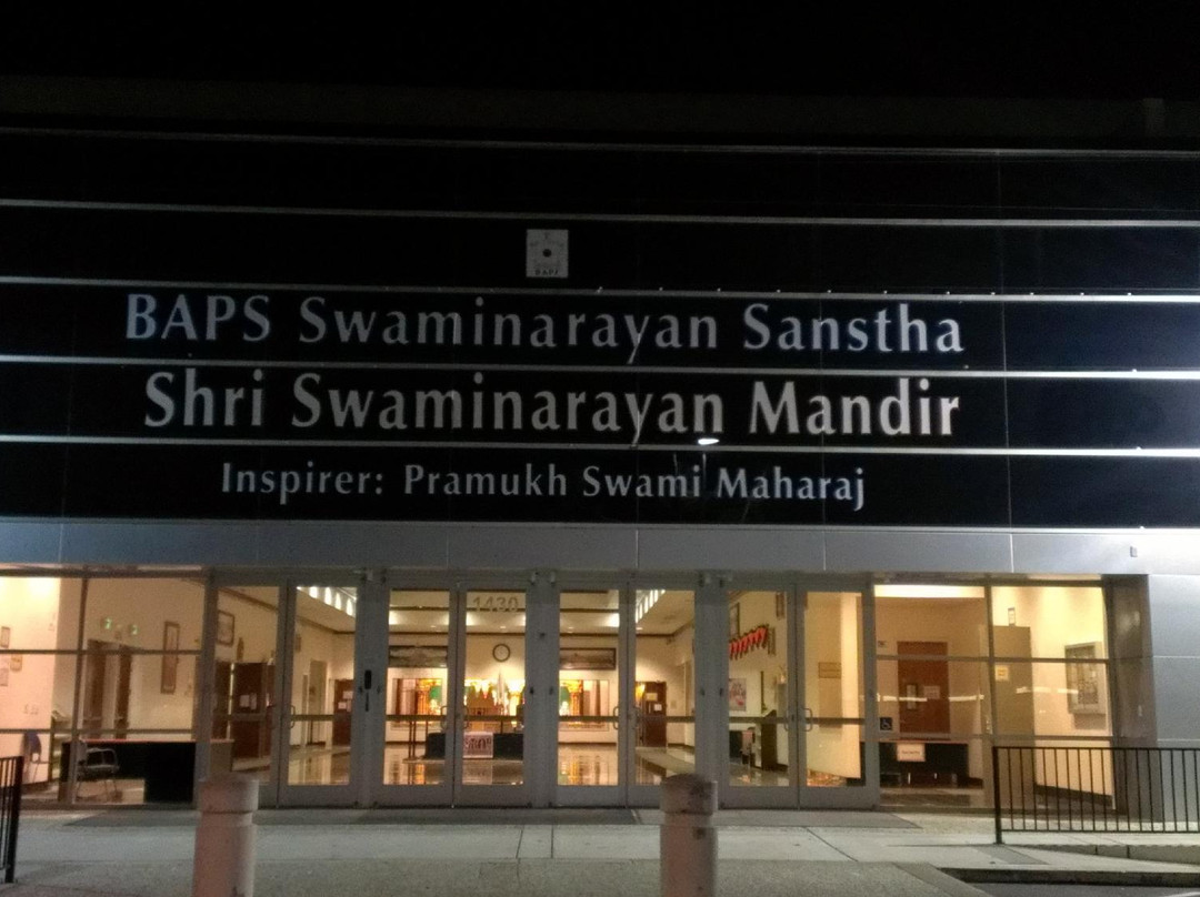 BAPS Shri Swaminarayan Mandir-米尔皮塔斯必去景点