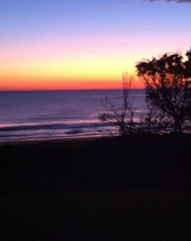 Culburra Beach Sunrise Walk景点图片