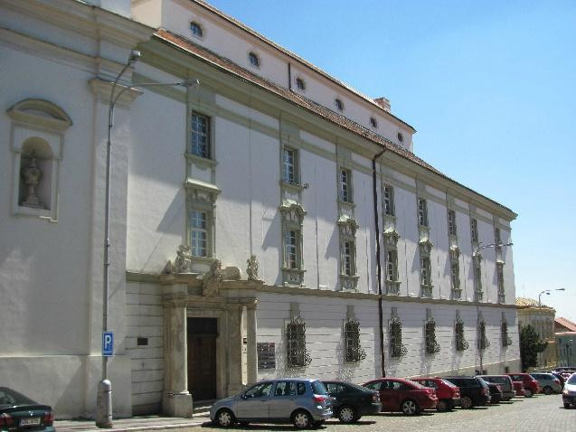 Dominican Monastery-兹诺伊摩必去景点