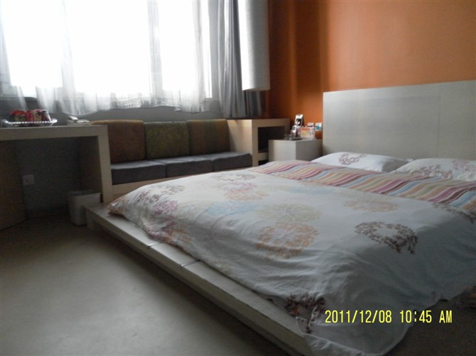 家易时尚酒店主图