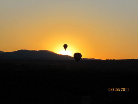 Grape Escape Balloon Adventures-特曼库拉必去景点