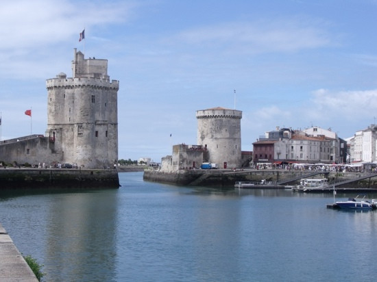 Towers of La Rochelle-拉罗谢尔必去景点