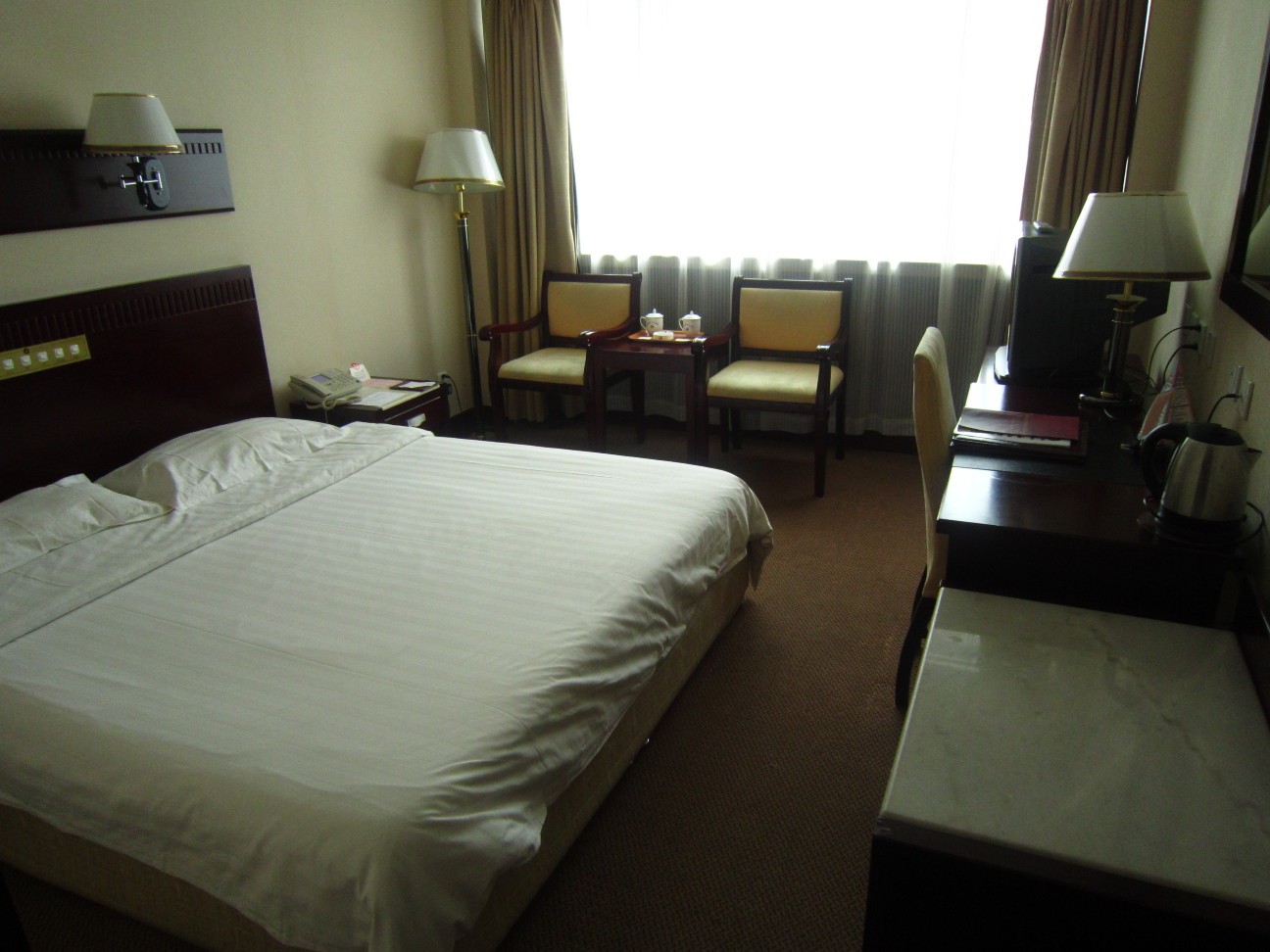 北京圆山大酒店（北土城地铁站店）-客卧