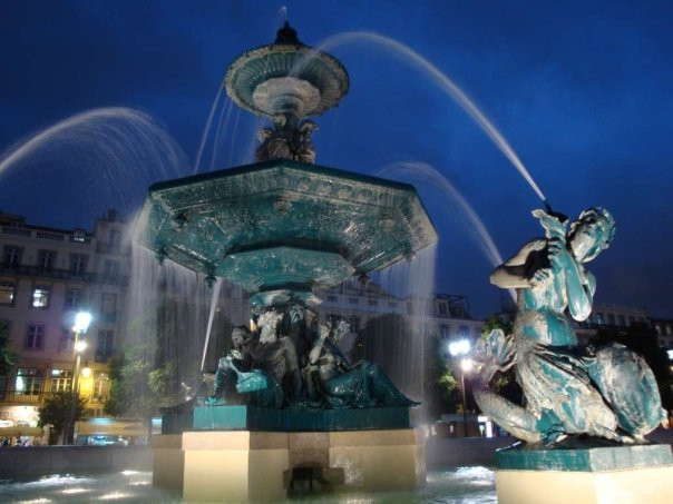 Praça Dom Pedro IV-里斯本必去景点