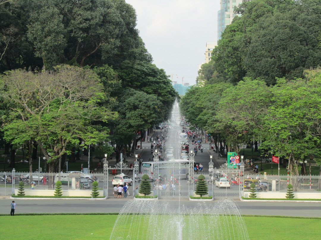 胡志明巿中央邮局-胡志明市必去景点