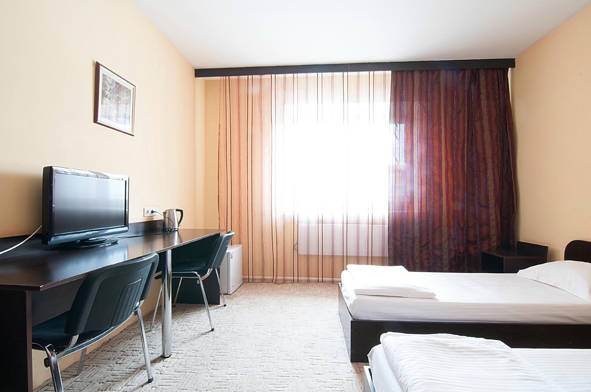 Astoria Hotel-官方