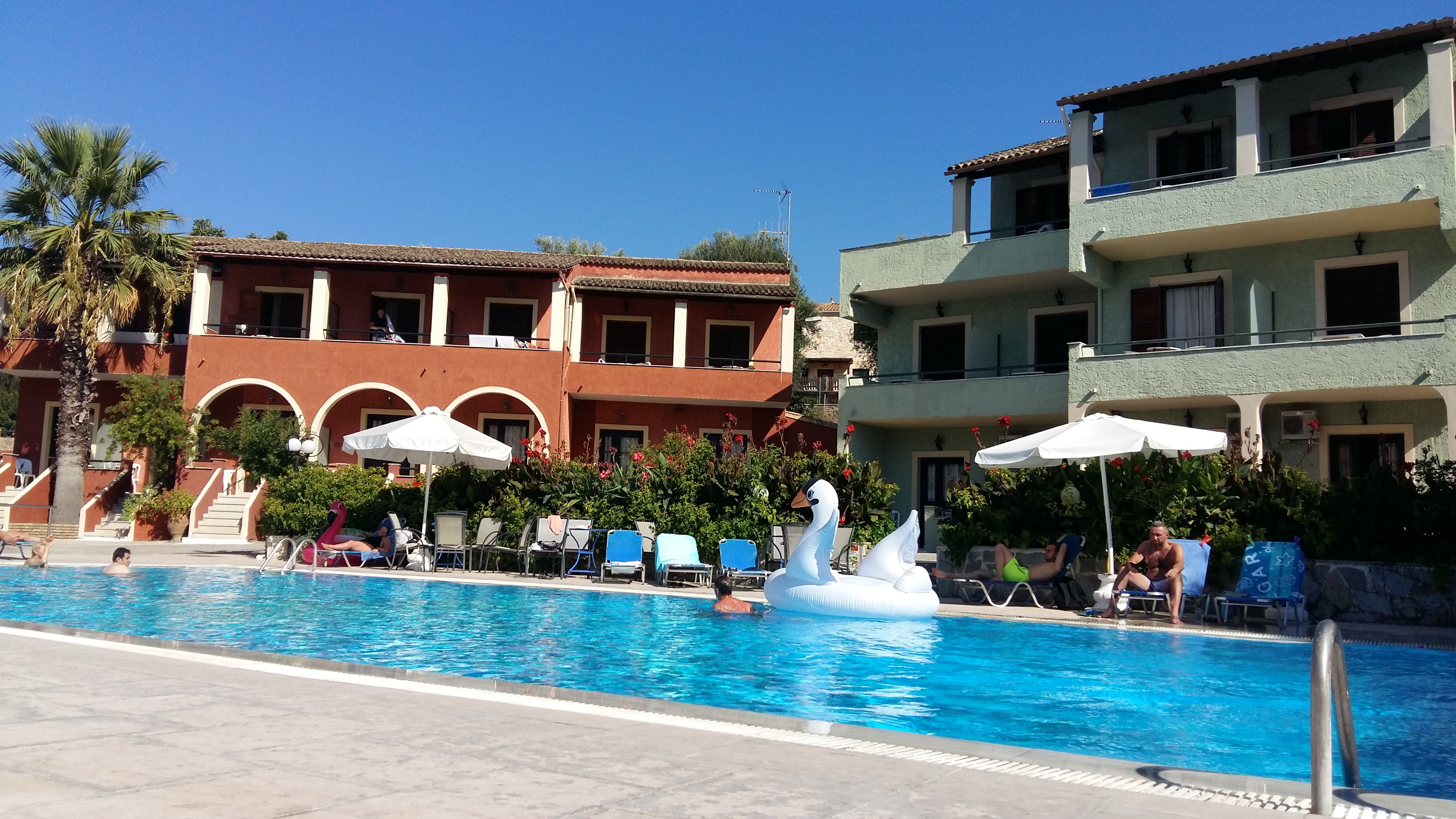 Bintzan Inn Hotel-泳池