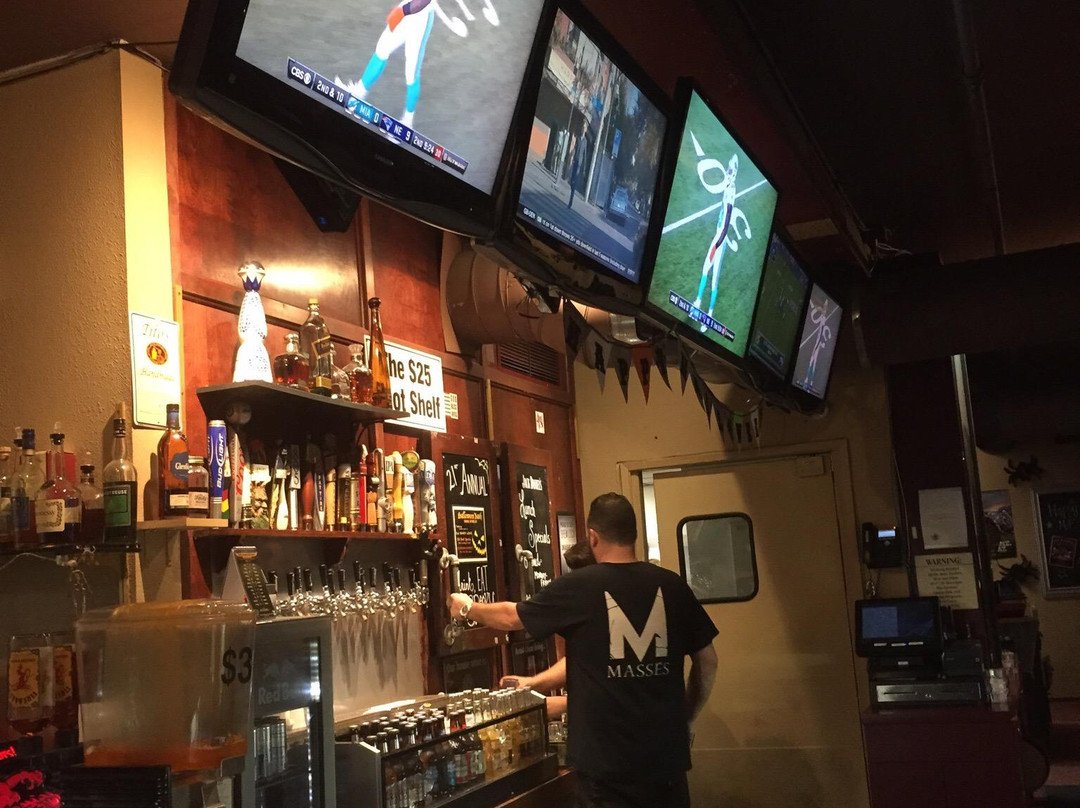 Masses Sports Bar and Grill
