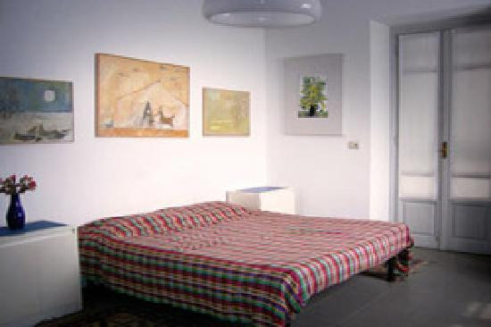 Scurzolengo酒店住宿-B&B La Finestrina