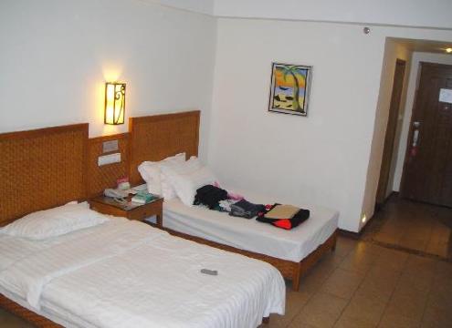 琼海昌隆酒店（银海杂粮街店）-客卧