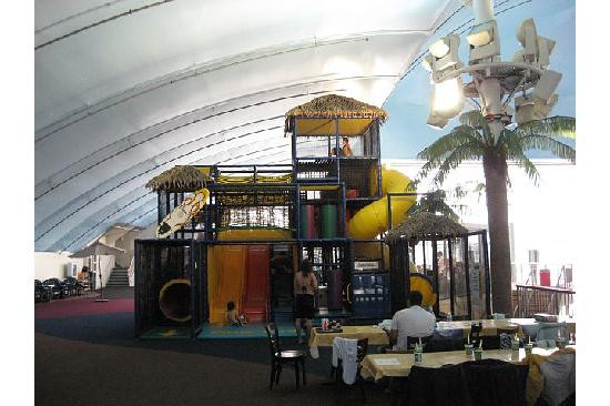 瀑布景观室内水上乐园-尼亚加拉大瀑布必去景点