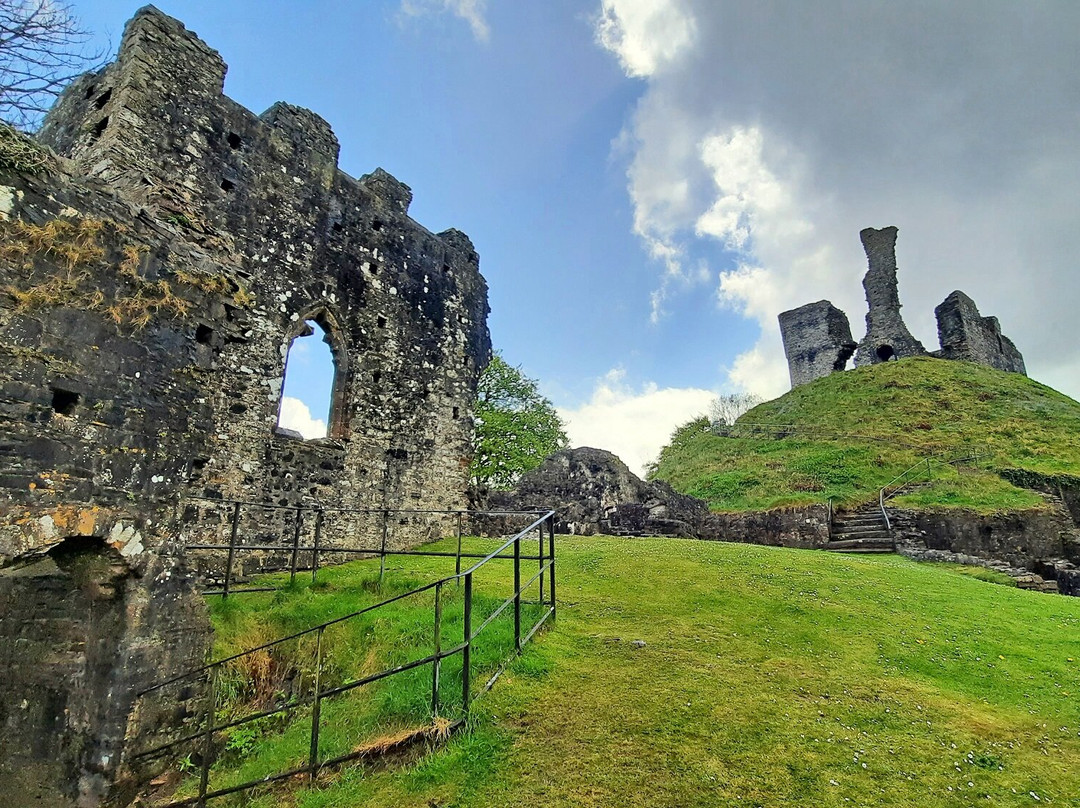 Okehampton Castle景点图片