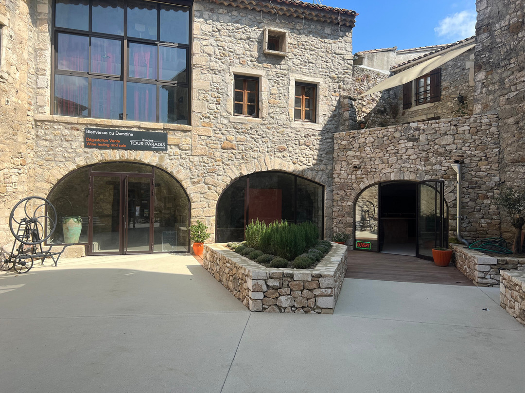 Domaine Tour Paradis-Aigueze必去景点